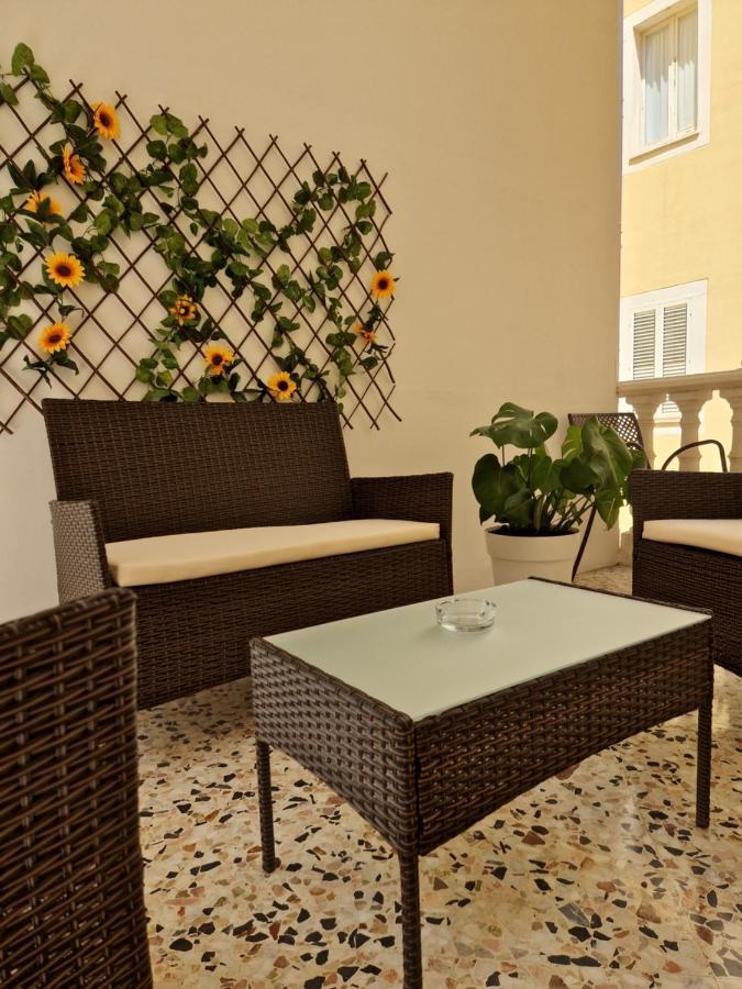 Tamborino Terrace Apartment - Salento Apartments Collection Lecce Eksteriør bilde